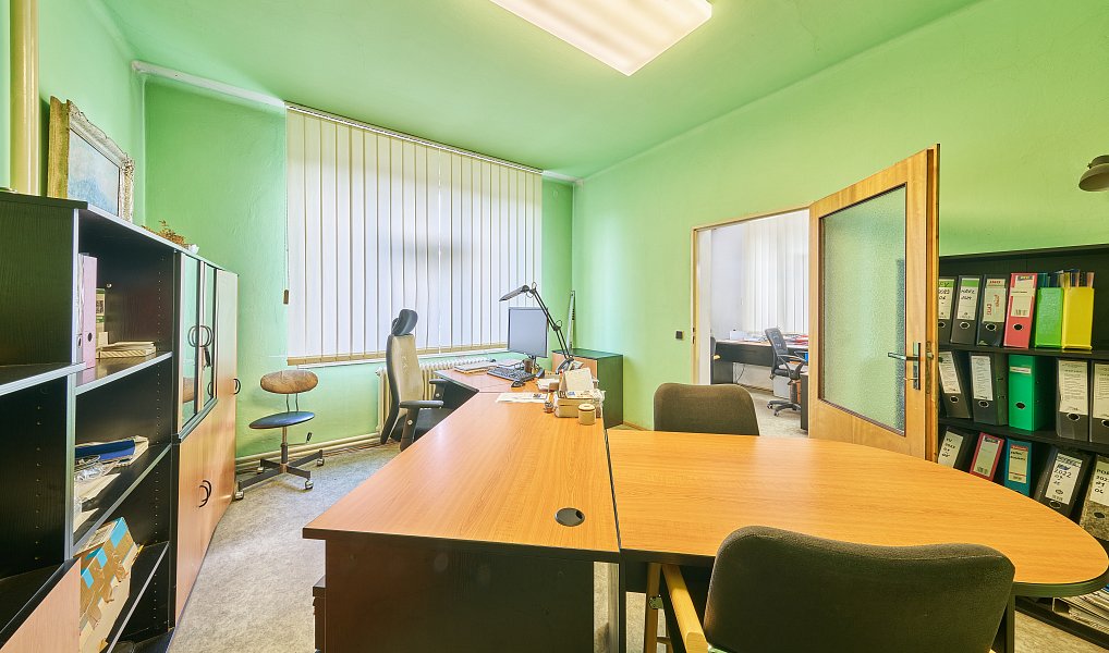 Prodej výrobních prostor 19 535 m², Seletice – náhled fotky 19
