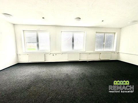 Pronájem kanceláře 15 m² – fotografie 2