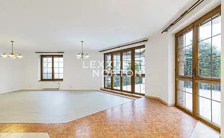 Pronájem domu 384 m² s pozemkem 903 m², Druhého odboje, Praha 6 - Nebušice