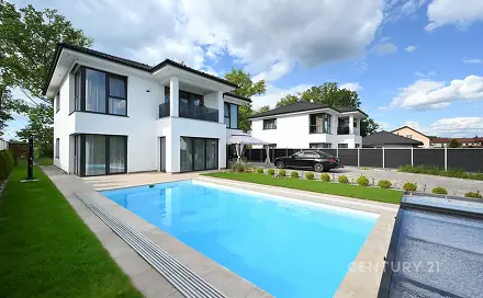 Prodej domu 243 m² s pozemkem 850 m², Krokusová, Květnice, okres Praha-východ