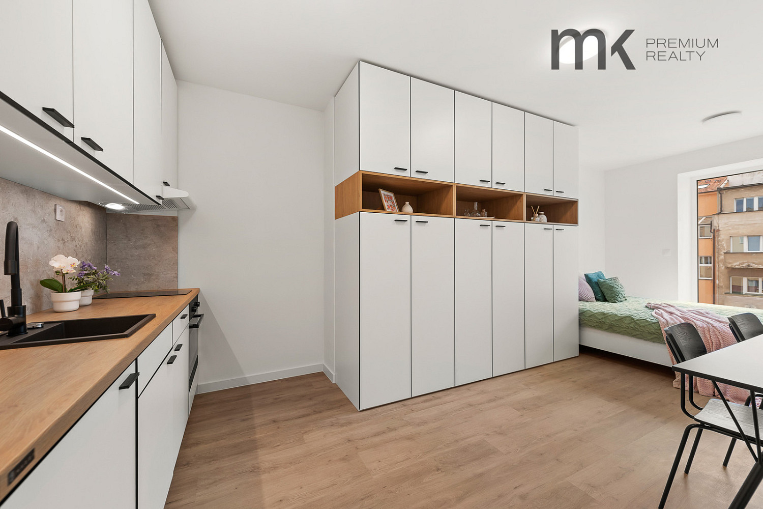 Pronájem bytu 1+kk 30 m² – fotografie 3