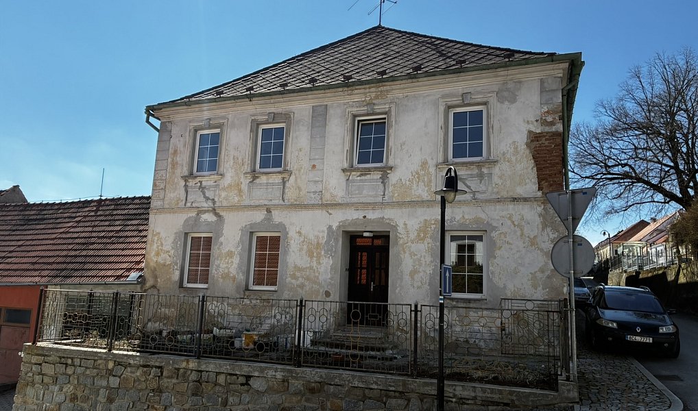 Prodej domu 250 m² s pozemkem 176 m², Benešov nad Černou – náhled fotky 3