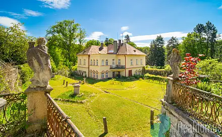 Prodej domu 322 m² s pozemkem 2 633 m², Karlov, Jindřichův Hradec - Jindřichův Hradec IV