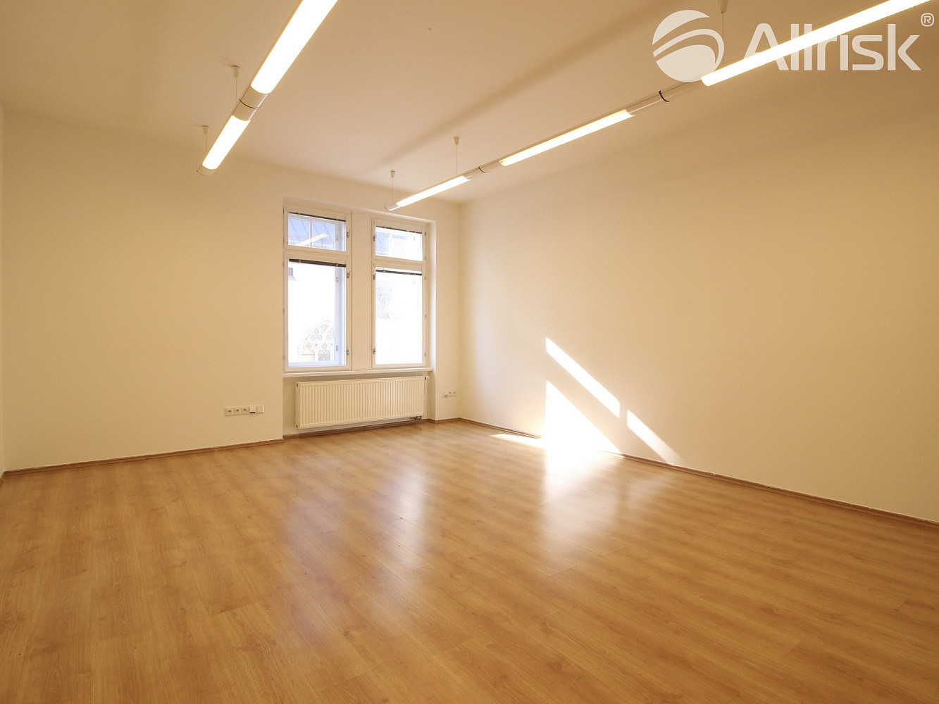 Pronájem kanceláře 87 m²