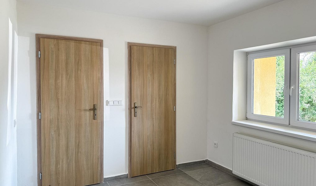 Prodej domu 182 m² s pozemkem 284 m², Seloutky – náhled fotky 10