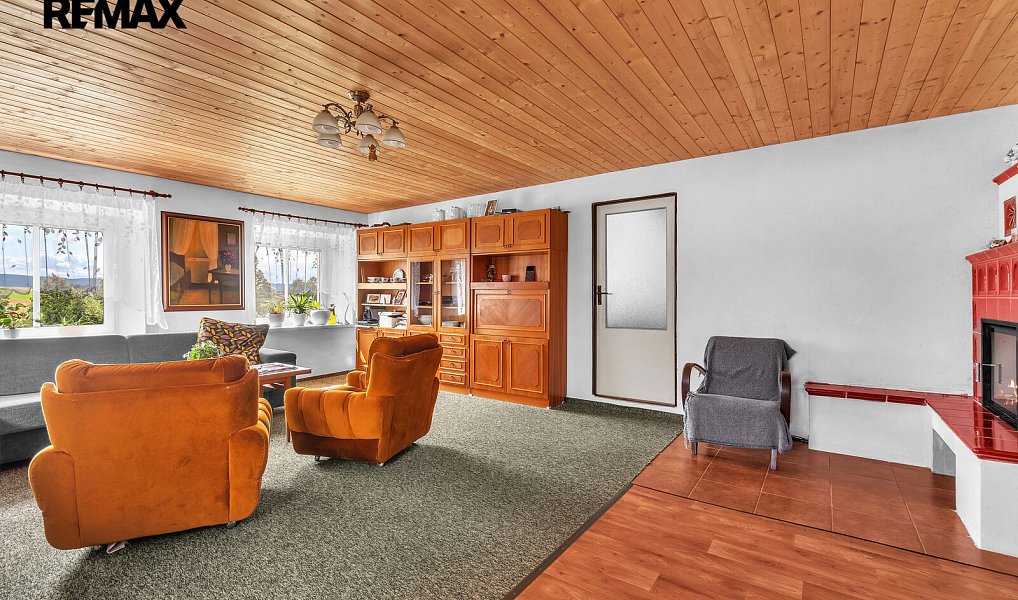 Prodej domu 237 m² s pozemkem 6 869 m², Šonov – náhled fotky 10