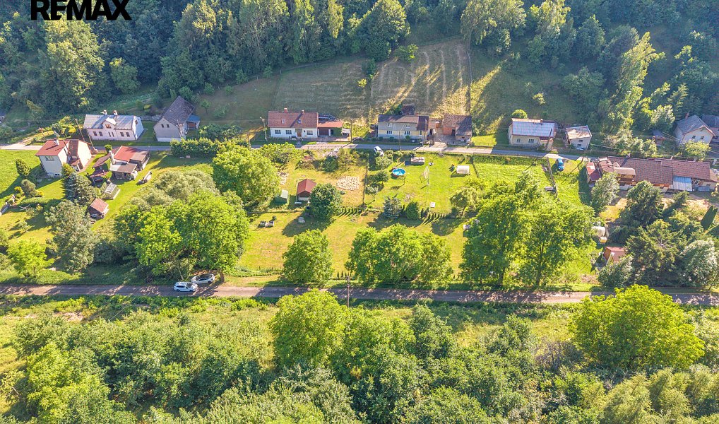 Prodej stavebního pozemku 735 m², Mukařov – náhled fotky 4