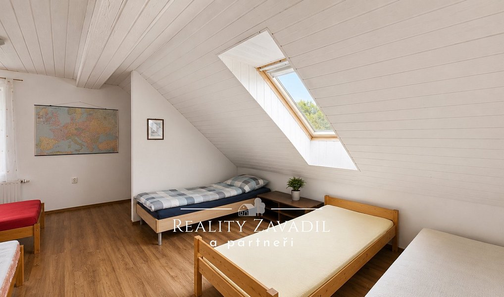 Prodej domu 244 m² s pozemkem 5 562 m², Václavov u Bruntálu – náhled fotky 8
