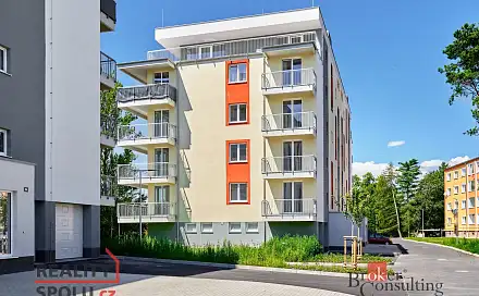 Pronájem bytu 1+kk 39 m², Svobodova, Nová Role, okres Karlovy Vary