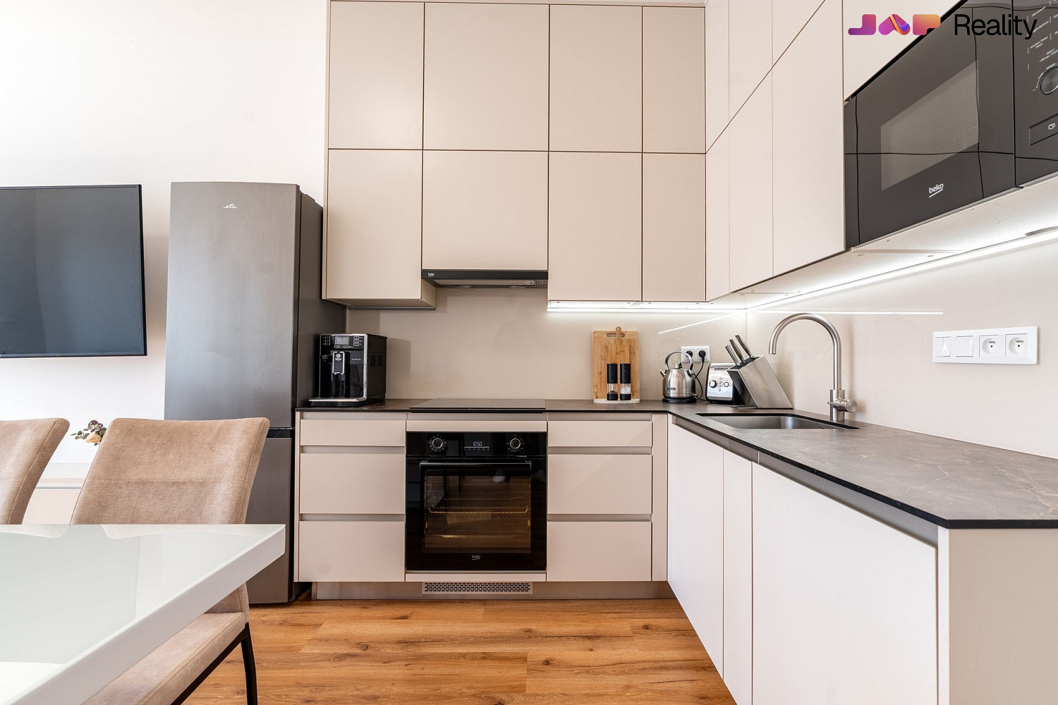 Pronájem bytu 2+kk 54 m²