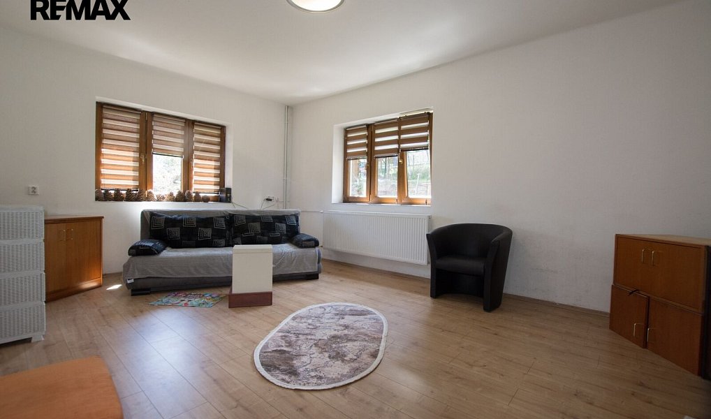 Prodej domu 250 m² s pozemkem 978 m², Stachy – náhled fotky 13