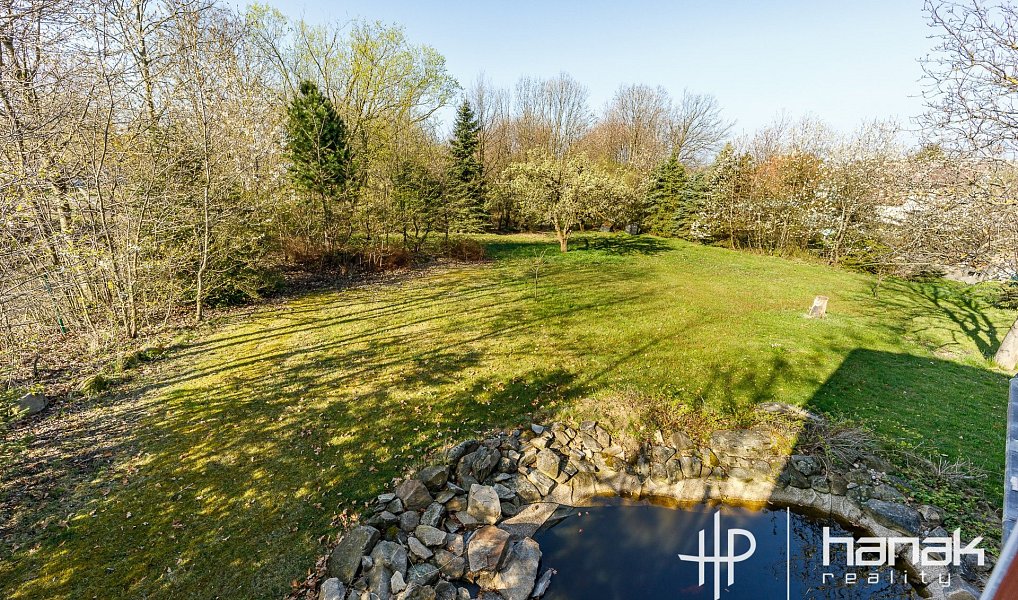 Prodej domu 259 m² s pozemkem 2 016 m², Strančice – náhled fotky 21