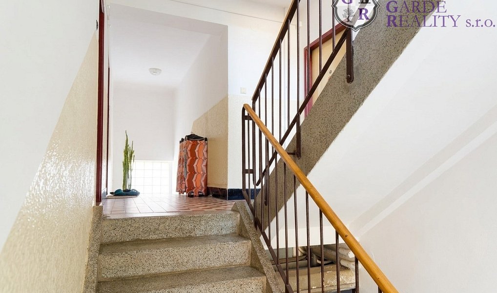 Prodej bytu 2+1 56 m², Sezimovo Ústí – náhled fotky 29