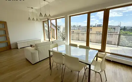 Rostovská, Praha 10 - Vršovice