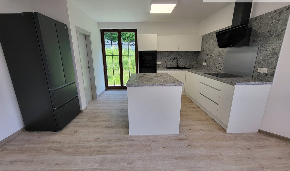 Prodej domu 135 m² s pozemkem 1 138 m², Kostelec u Holešova – náhled fotky 8