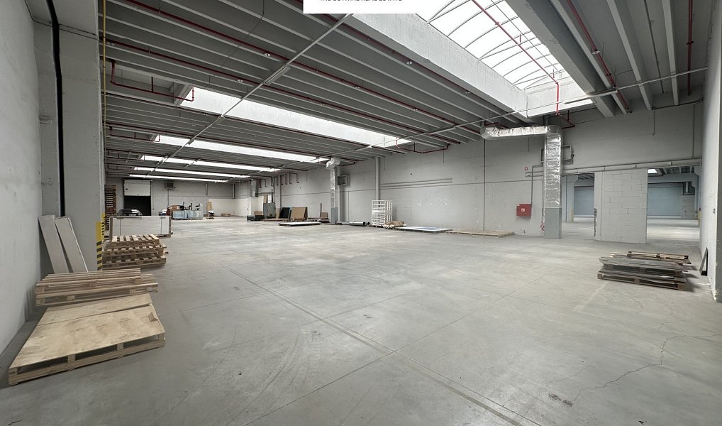 Pronájem skladovacích prostor 2 000 m², Říčany – náhled fotky 5