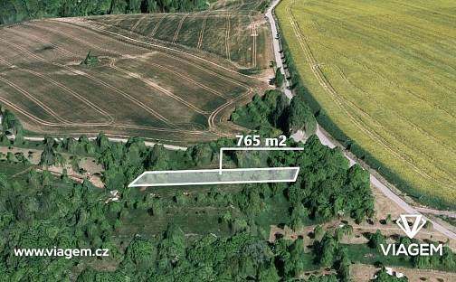 Prodej zahrady 765 m², Halenkovice, okres Zlín