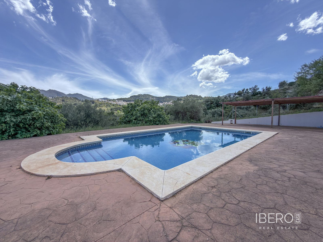 Prodej domu 76 m² s pozemkem 3 605 m²