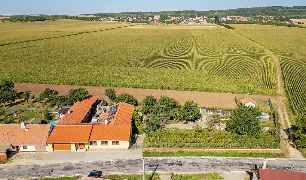 Prodej domu 342 m², Bohutice – náhled fotky 3