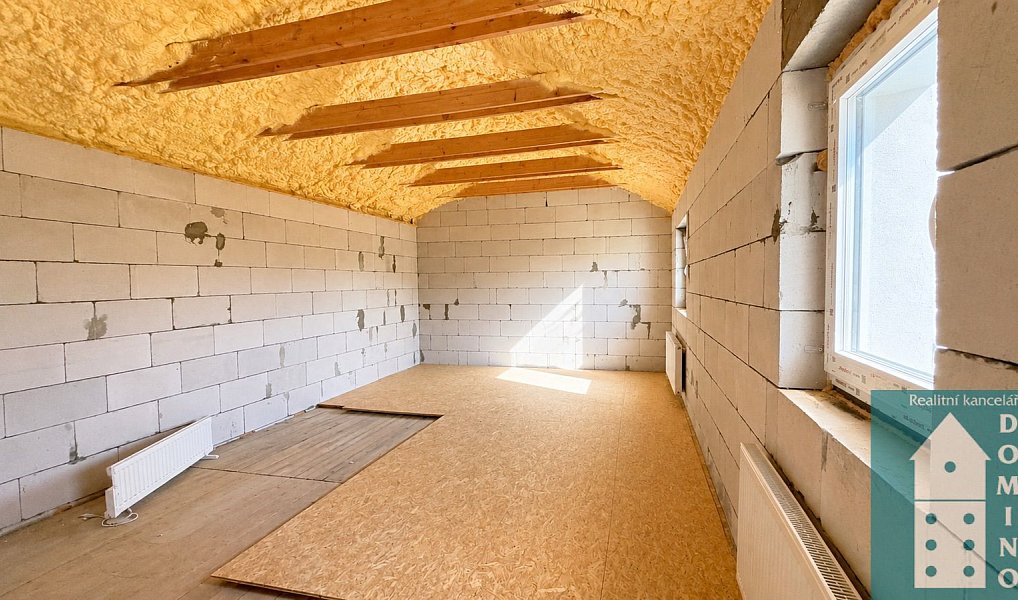 Prodej domu 241 m² s pozemkem 341 m², Halenkovice – náhled fotky 39