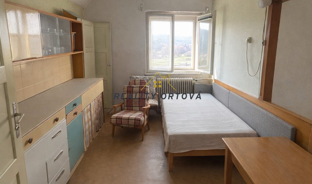Prodej domu 179 m² s pozemkem 3 930 m², Karlovice – náhled fotky 13