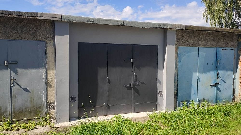 Pronájem garáže 18 m²