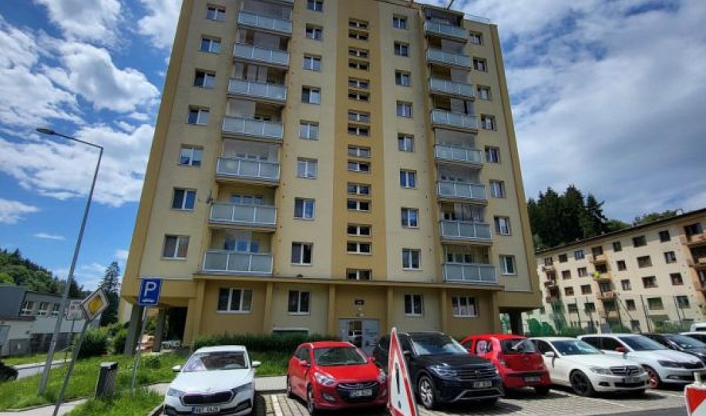 Prodej bytu 3+1 60 m², Vsetín – náhled fotky 8