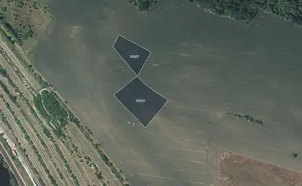 Prodej pole 5 033 m², Mělník