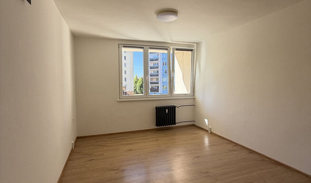Pronájem bytu 1+kk 26 m², Opava – náhled fotky 4