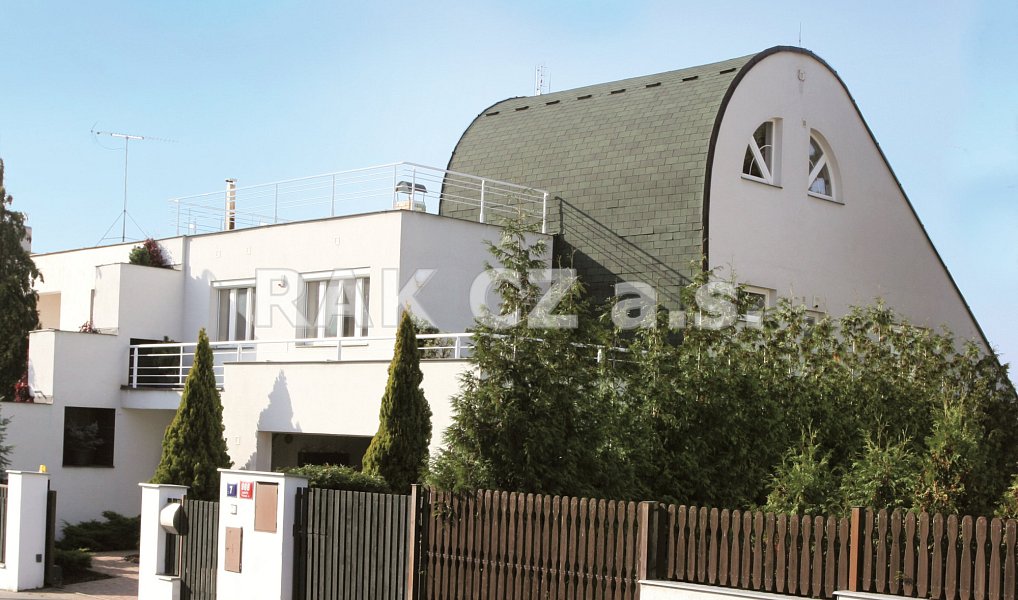 Prodej domu 577 m² s pozemkem 676 m², Praha – náhled fotky 16