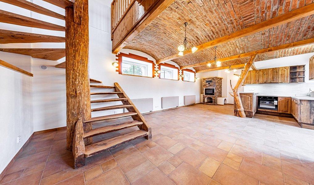 Pronájem bytu 3+kk, 100 m², Skůry, Kladno, Hobšovice