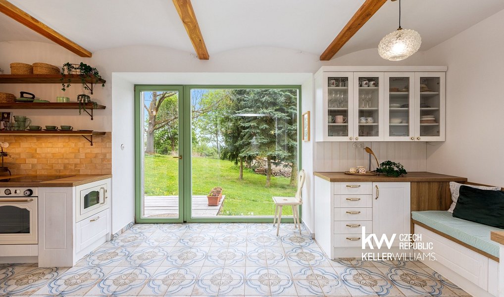 Prodej domu 271 m² s pozemkem 3 312 m², Křeč – náhled fotky 6