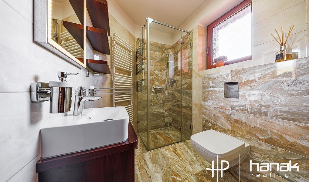 Prodej domu 262 m² s pozemkem 963 m², Olomouc – náhled fotky 29