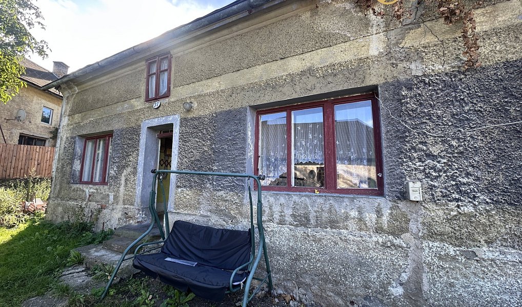 Prodej domu 160 m² s pozemkem 174 m², Okounov – náhled fotky 2