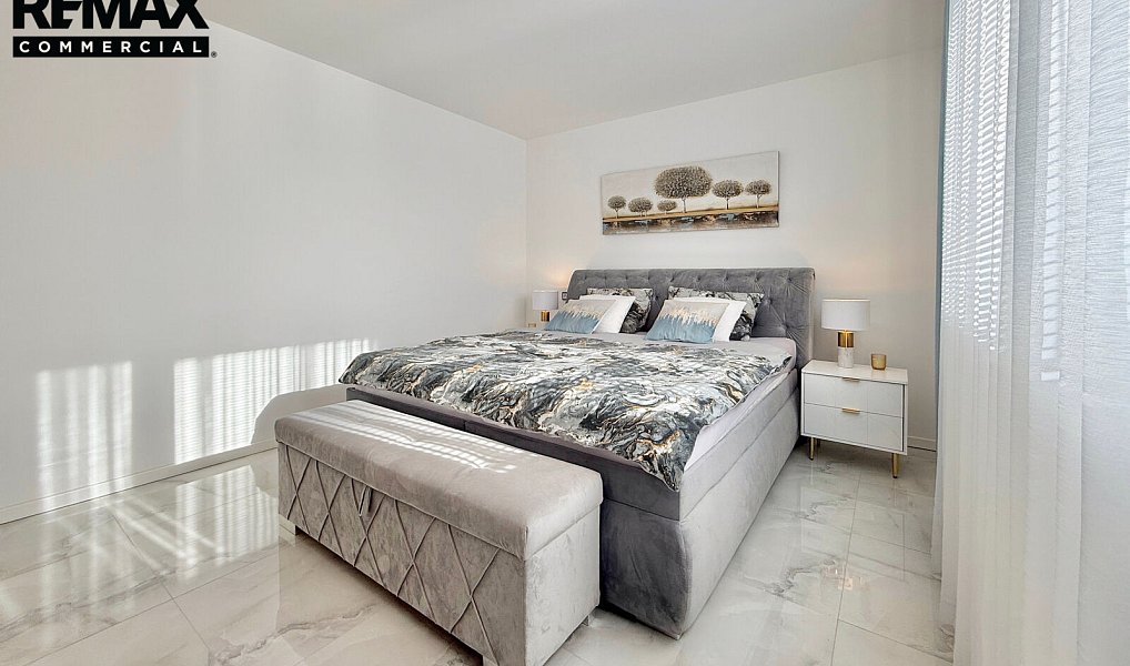Prodej domu 220 m² s pozemkem 726 m², Polerady – náhled fotky 22