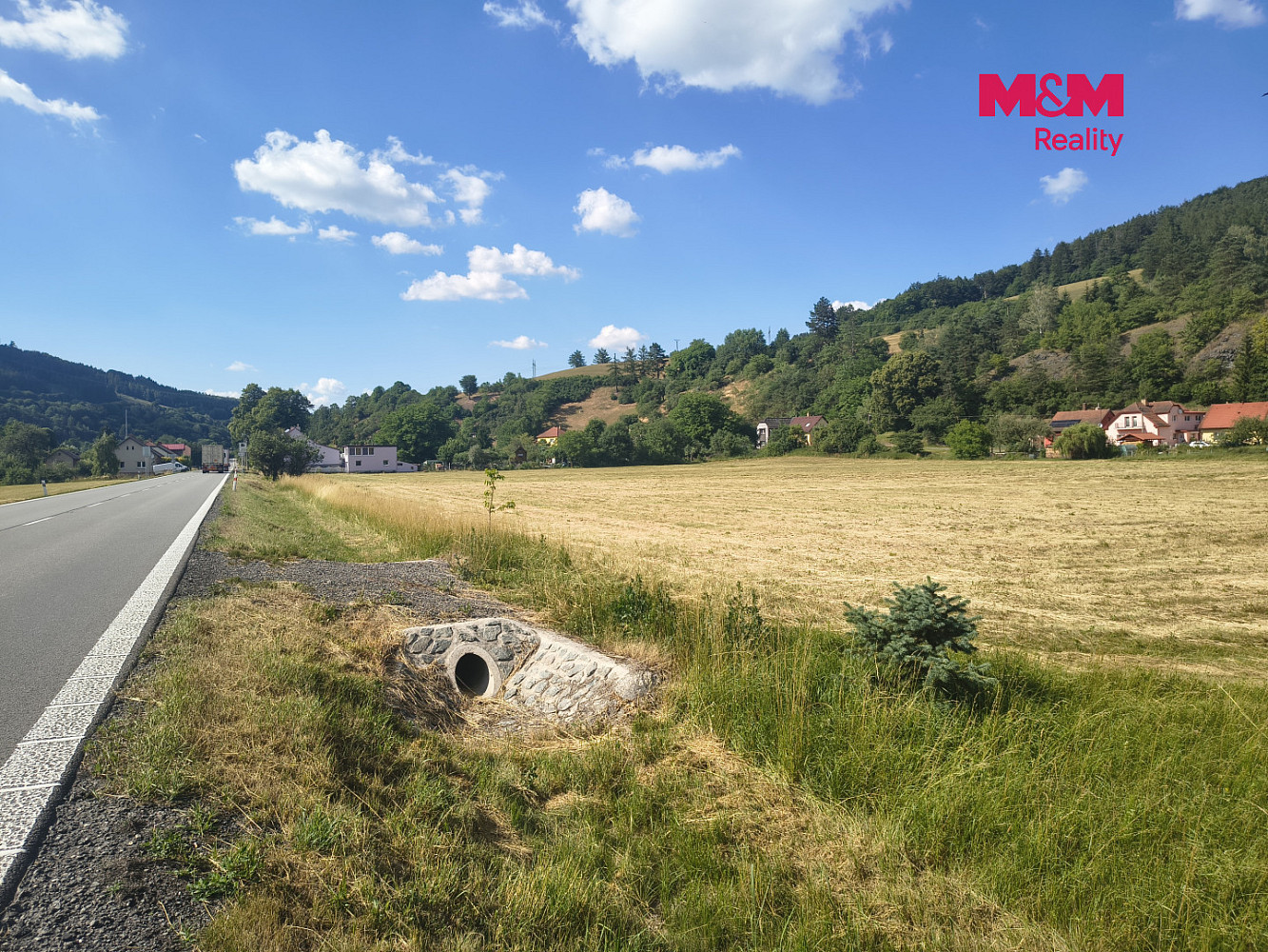 Prodej stavebního pozemku 10 555 m² — photo 2