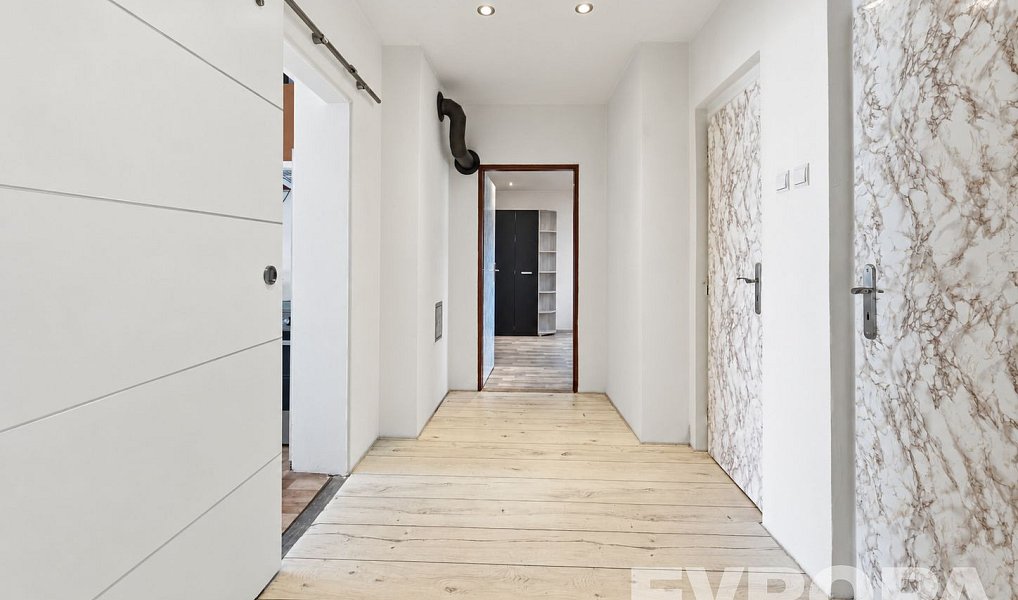 Prodej nájemního domu, činžáku 180 m², Libáň – náhled fotky 11
