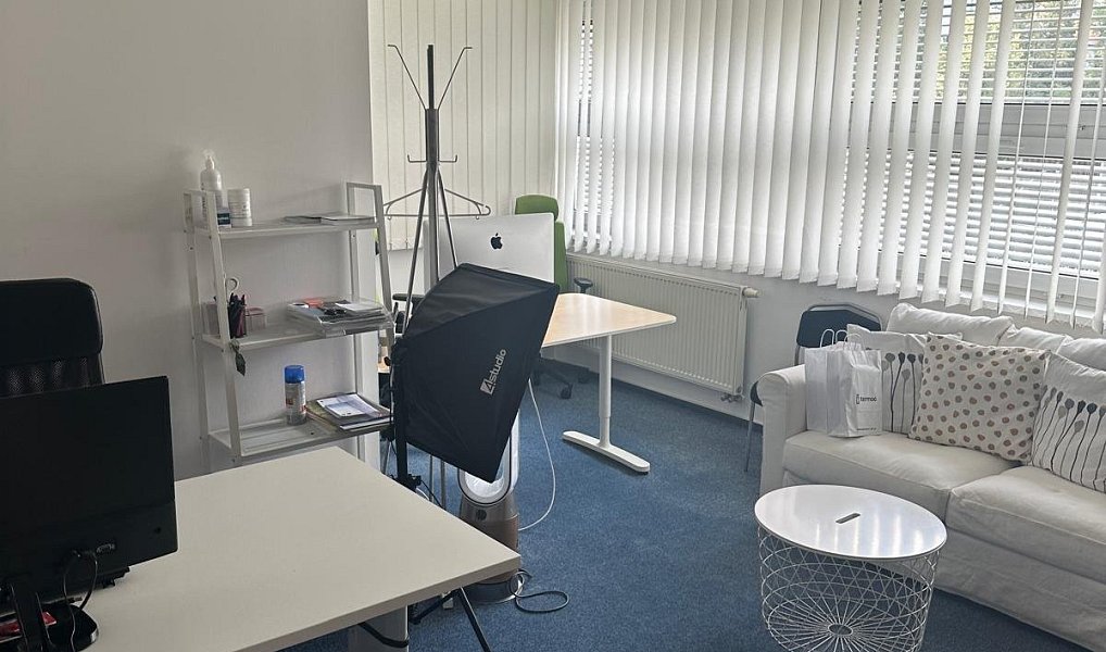 Pronájem kanceláře 22 m², Praha – náhled fotky 2