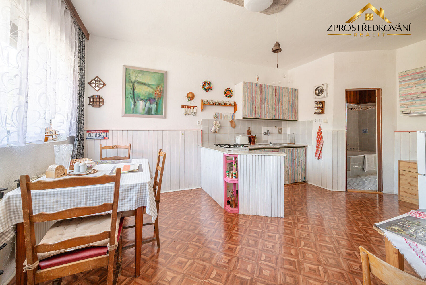 Prodej domu 250 m² s pozemkem 382 m² – fotografie 2