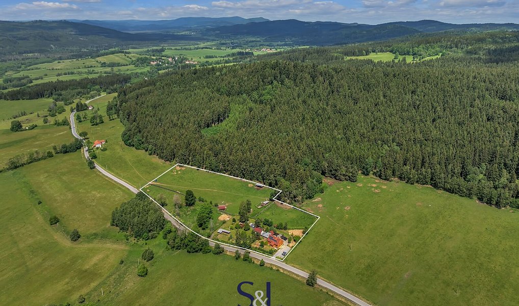 Prodej domu 200 m² s pozemkem 26 844 m², Horní Planá – náhled fotky 5
