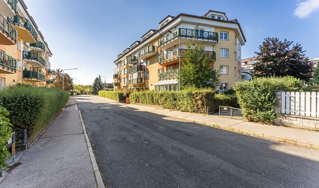 Prodej bytu 4+1 115 m², Praha – náhled fotky 21