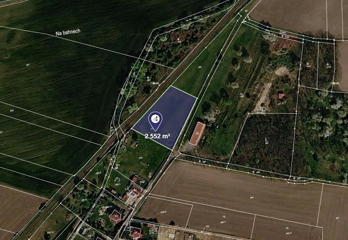 Prodej pole 2 552 m² – fotografie 2