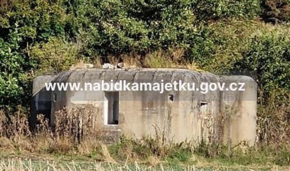 Prodej stavebního pozemku 22 m², Holedeč – náhled fotky 3