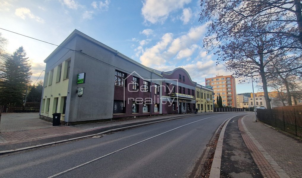 Pronájem obchodních prostor 120 m², Hronov – náhled fotky 7