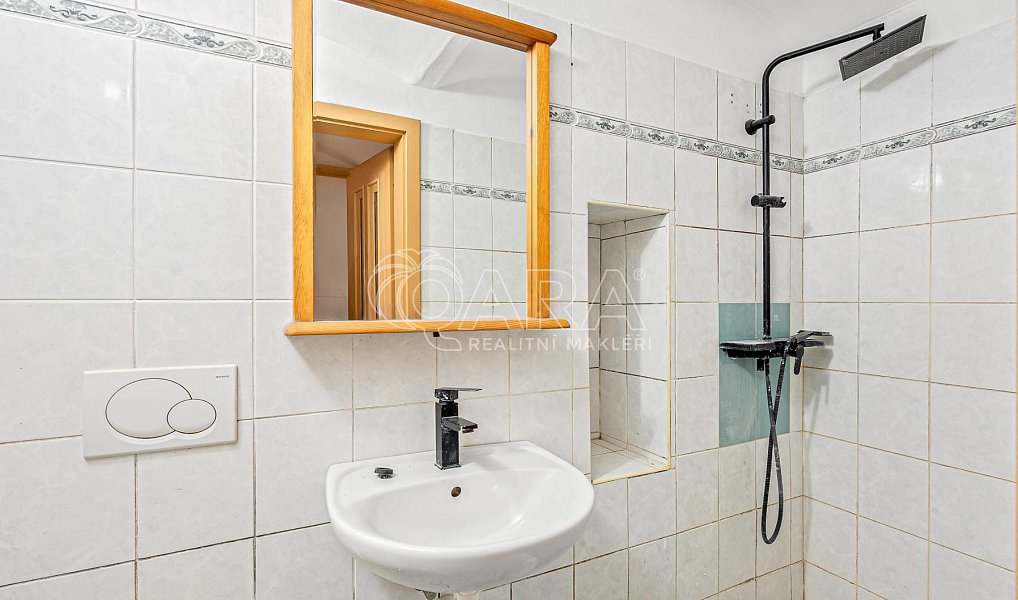 Prodej domu 343 m² s pozemkem 744 m², Litoměřice – náhled fotky 22