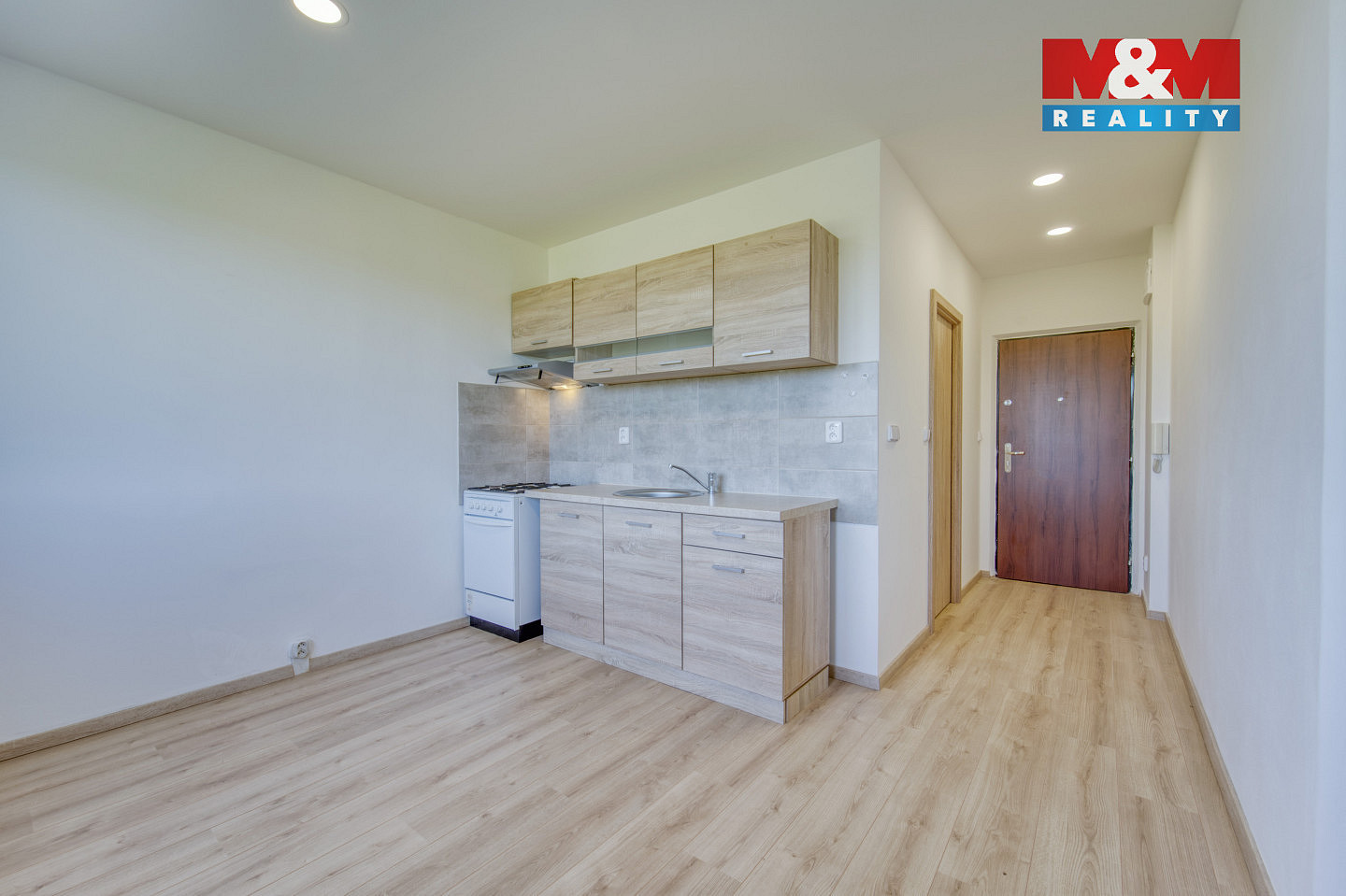 Pronájem bytu 1+1 36 m² – fotografie 2