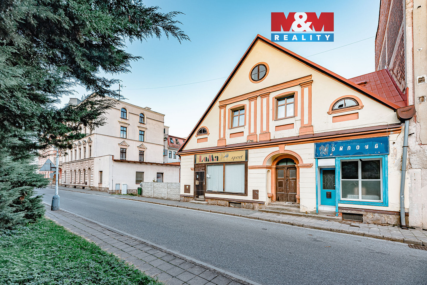 Prodej domu 397 m² s pozemkem 446 m²