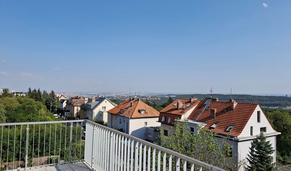 Prodej bytu 4+kk 99 m², Praha – náhled fotky 3