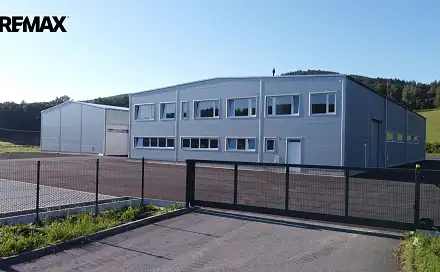 Pronájem výrobních prostor 1 500 m², Husinec, okres Prachatice