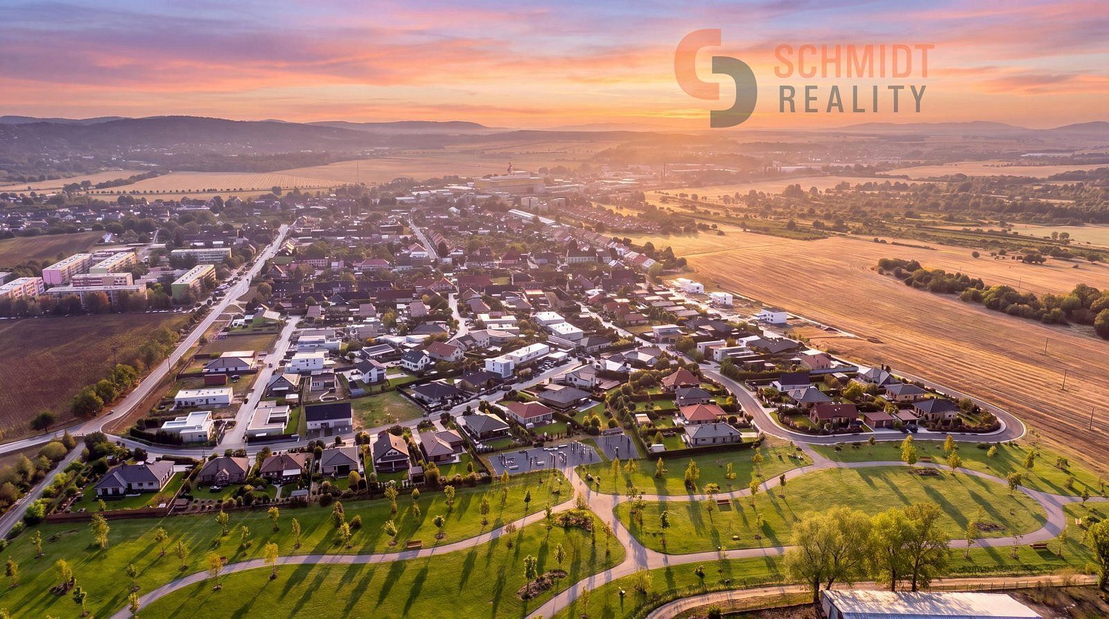 Prodej stavebního pozemku 608 m² – fotografie 3
